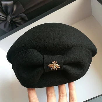  Bowknot Bereta Toamna Iarna Lână Moda Pălărie De Top Doamnelor Palarie Cald De Brand Designer De Metal De Albine Capac Negru Pentru Femei Cadouri 2021